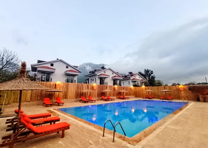 Sureyya By Kalipso Hotel *