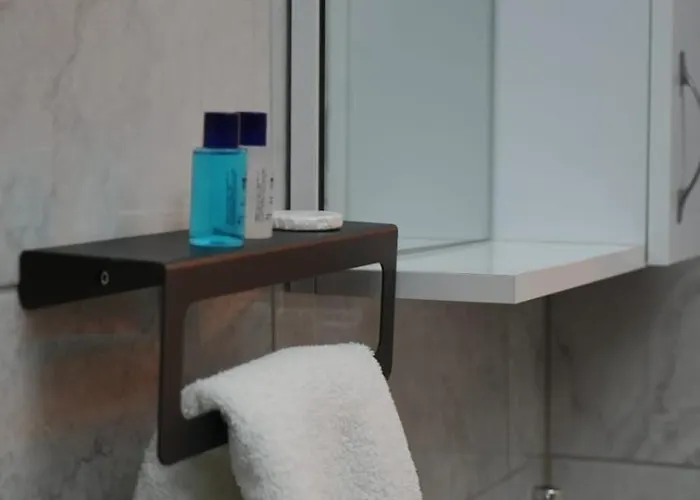 Sureyya By Kalipso 올루데니스